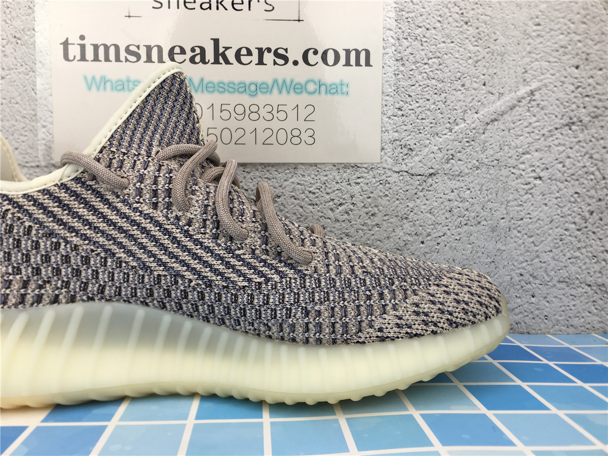 Yeezy Boost 350 V2 Ash Pearl GY7658